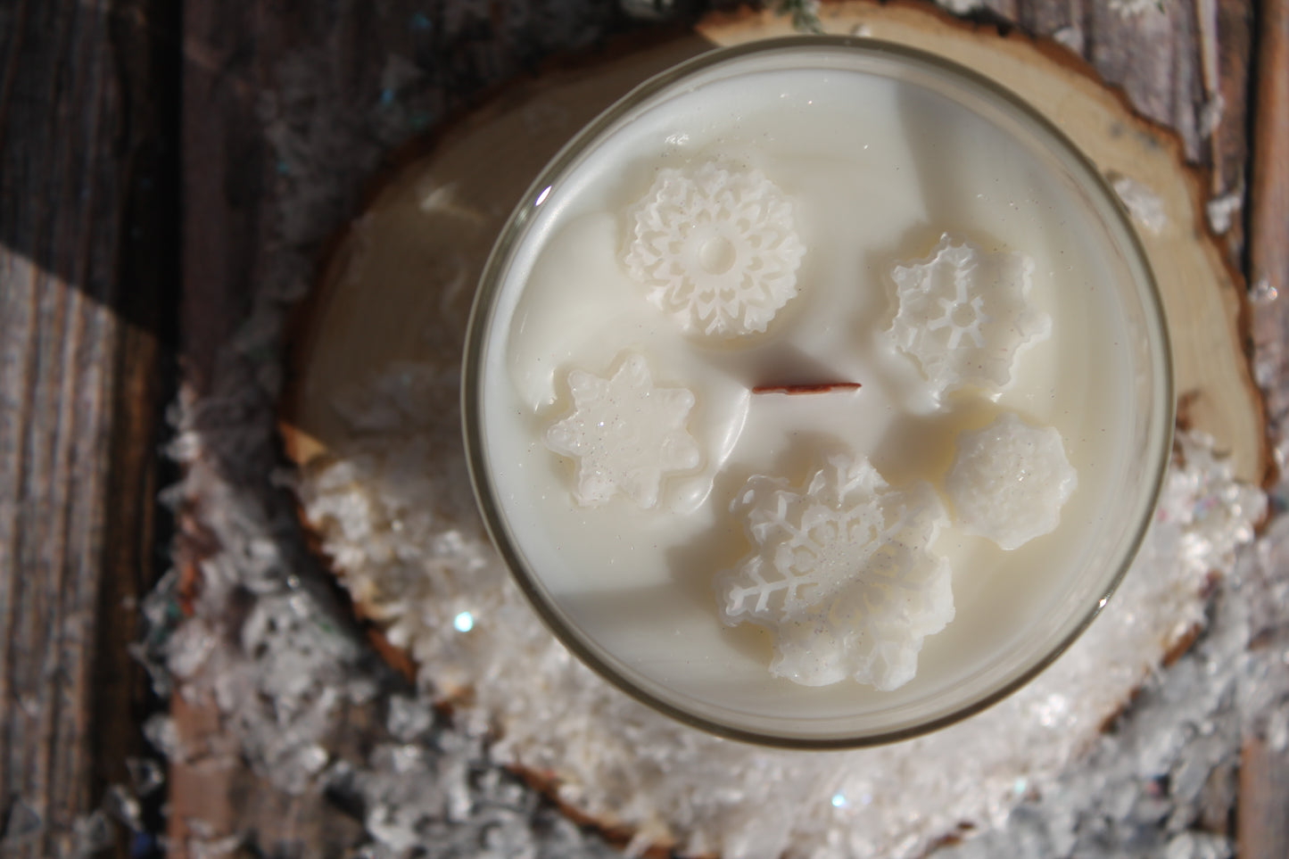 Snowy Cabin- Candle